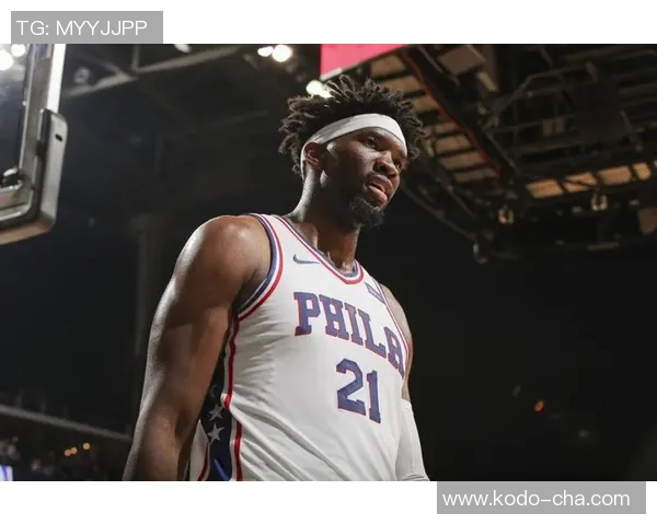 乔尔恩比德的篮球传奇之路与未来展望：从新秀到超级巨星的成长历程